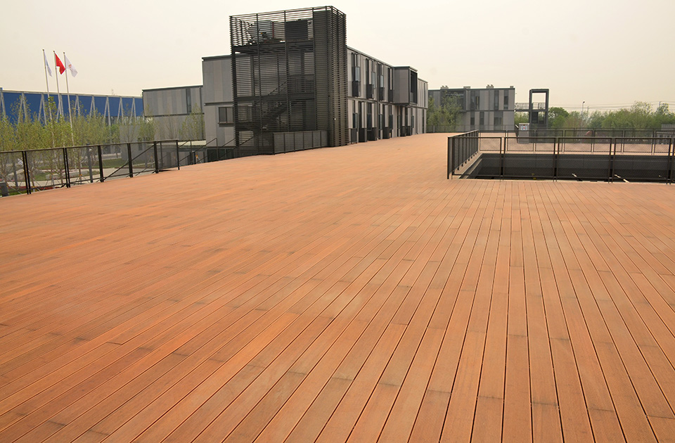 Xiongan Citizen Service Center With Bamboo Decking